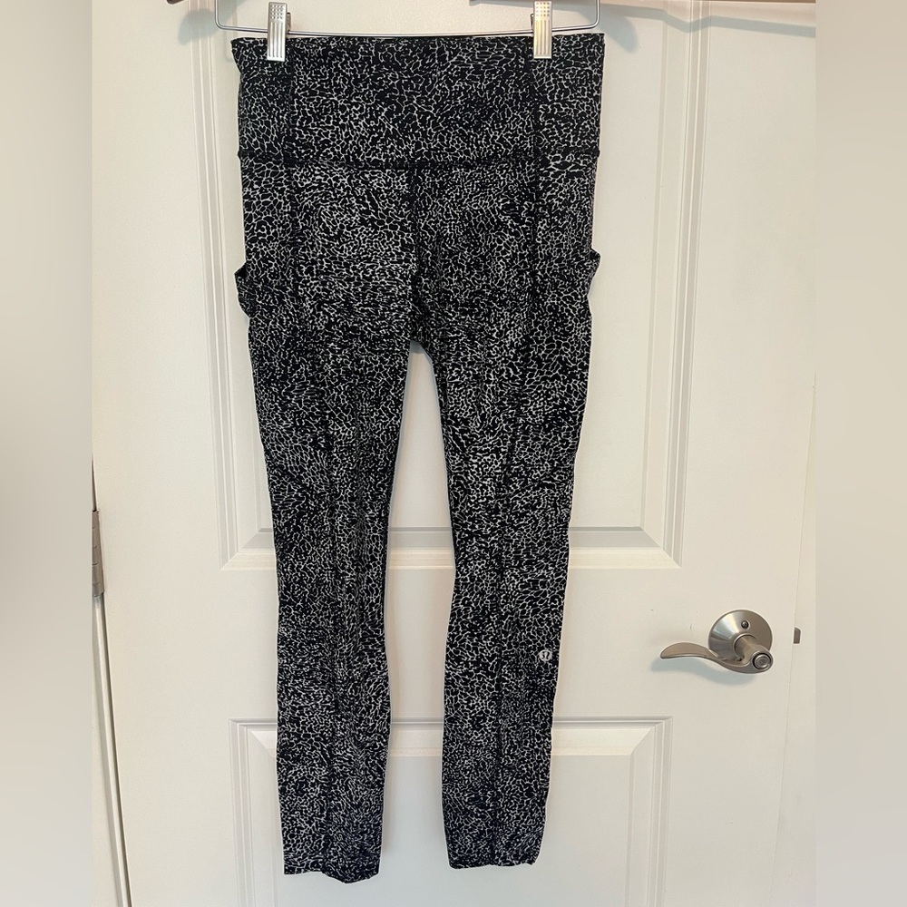 LULU LEMON 6 running legging